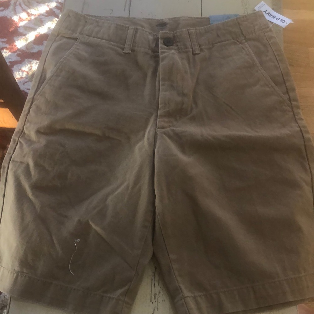 NWT old navy khaki short to knee